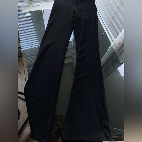 Aritzia Wilfred Candace Pant - Picture 2 of 3